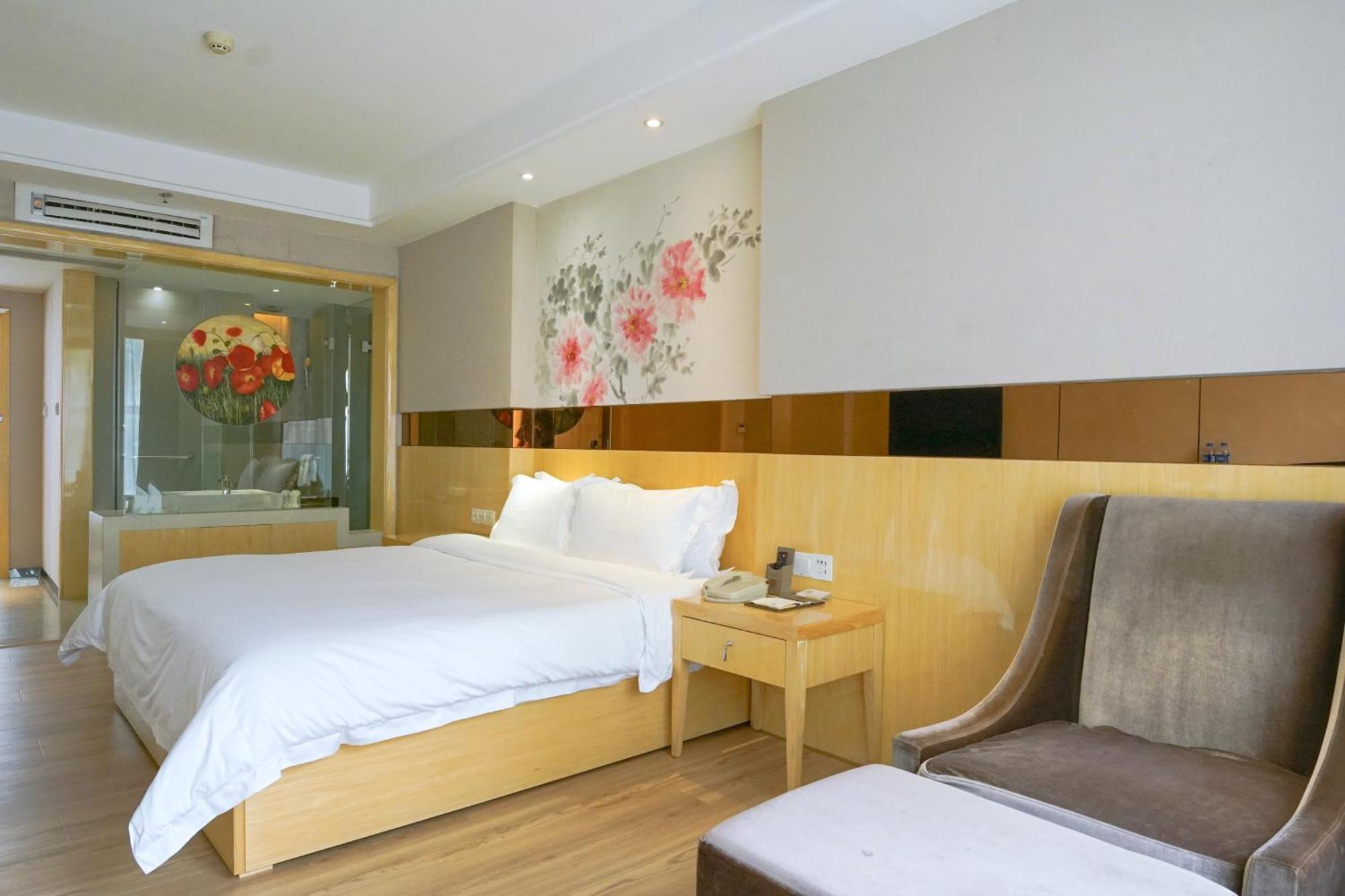 Paco Hotel Ouzhuang Metro Guangzhou-Free Shuttle To Canton Fair Екстериор снимка
