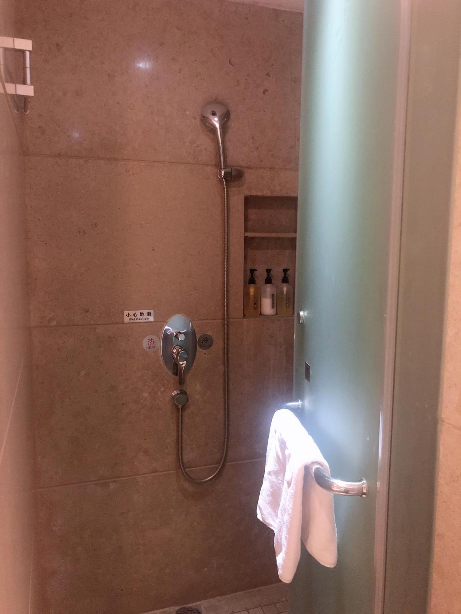 Paco Hotel Ouzhuang Metro Guangzhou-Free Shuttle To Canton Fair Екстериор снимка