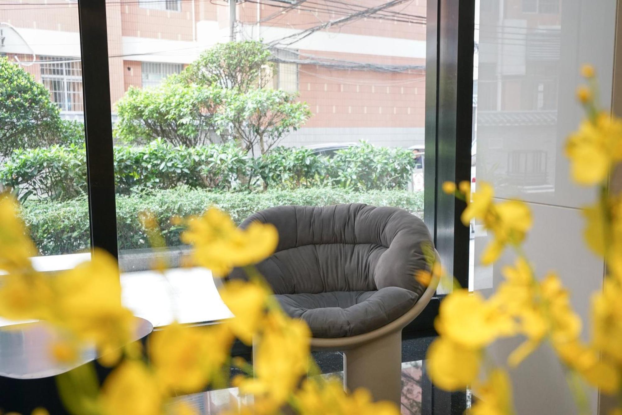 Paco Hotel Ouzhuang Metro Guangzhou-Free Shuttle To Canton Fair Екстериор снимка